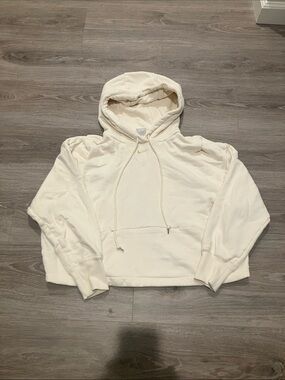 Nike Cream Cropped Hoodie with Subtle Swoosh